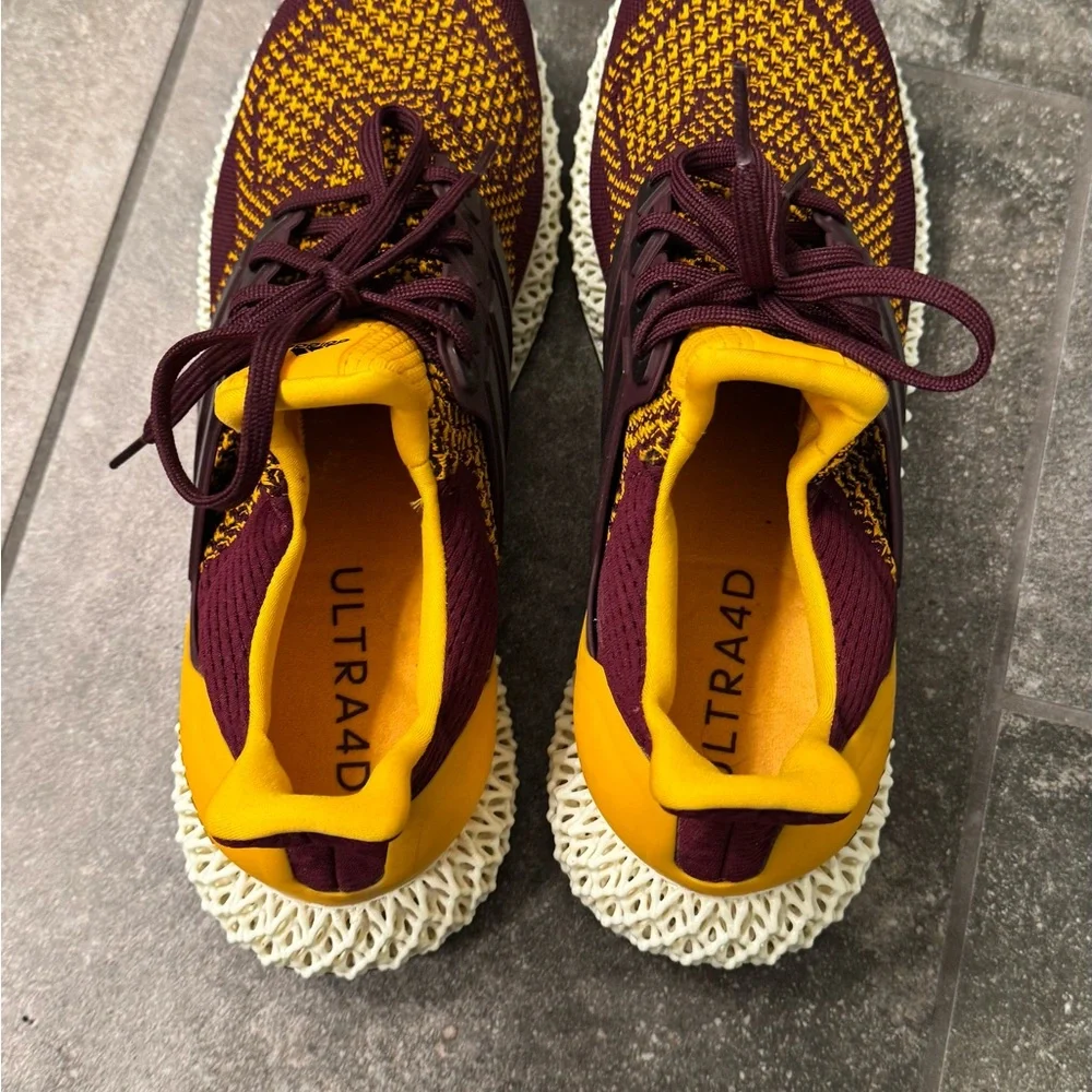 Adidas Burgundy and Gold Running Shoes - Picture 7 of 9